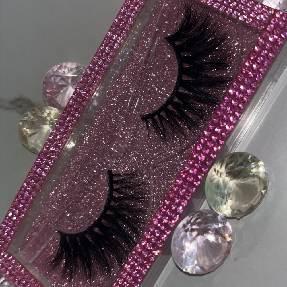 Mink lashes